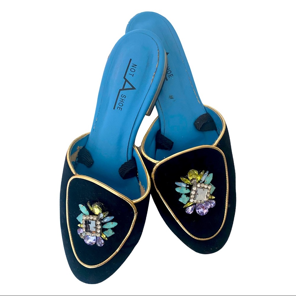 BRAZILIAN CHIC SLIPPERS